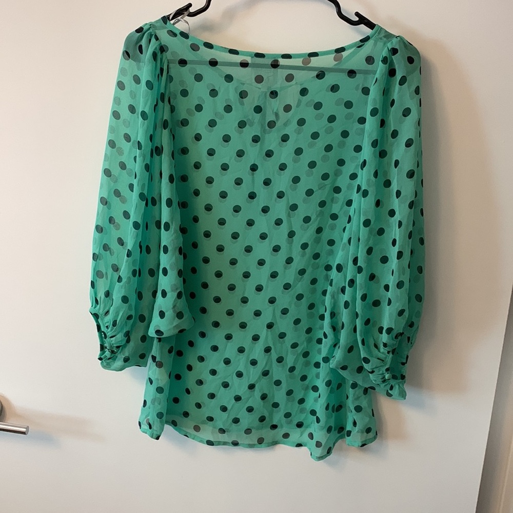 Top - Picture 2 of 5